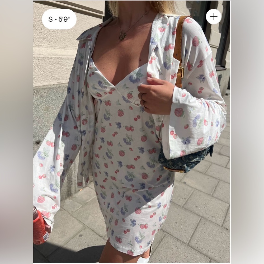 Djerf Avenue Go Slow Dress Summer Berries